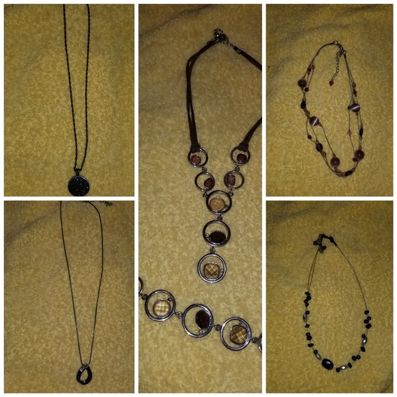 Lia Sophia - Picture 1 of 6